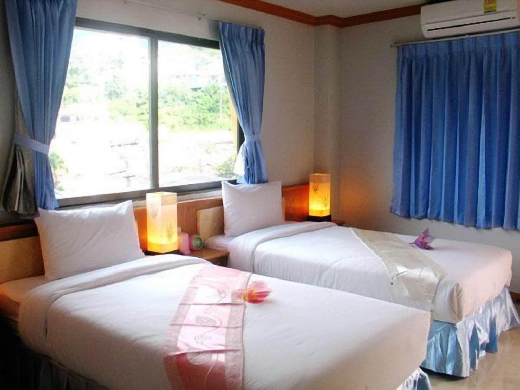 Lamai Guesthouse Patong Exterior photo